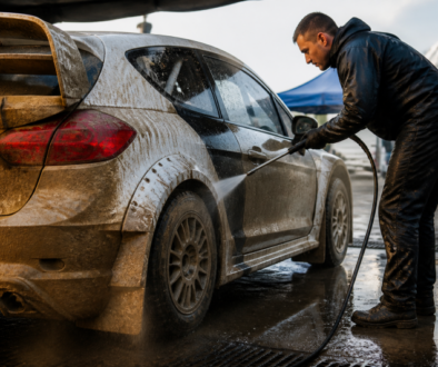 Das Auto nach der Rallye wieder richtig reinigen Das Auto nach der Rallye wieder richtig reinigen